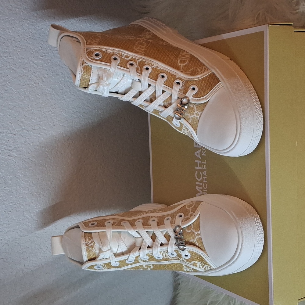Michael Kors Evy high-top sneakers, Color gold, Size 8